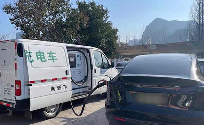 阳朔汽车搭电